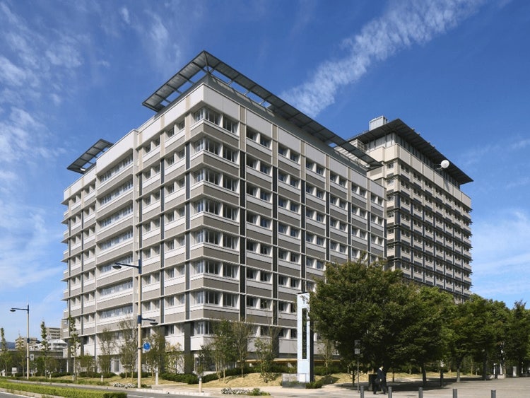 香川県(日本)/高松サンポート合同庁舎 採用製品:MS2500・MS2500typeNB・PS169N・PU9000typeNB・2505New・2550LM・999TypeNB
